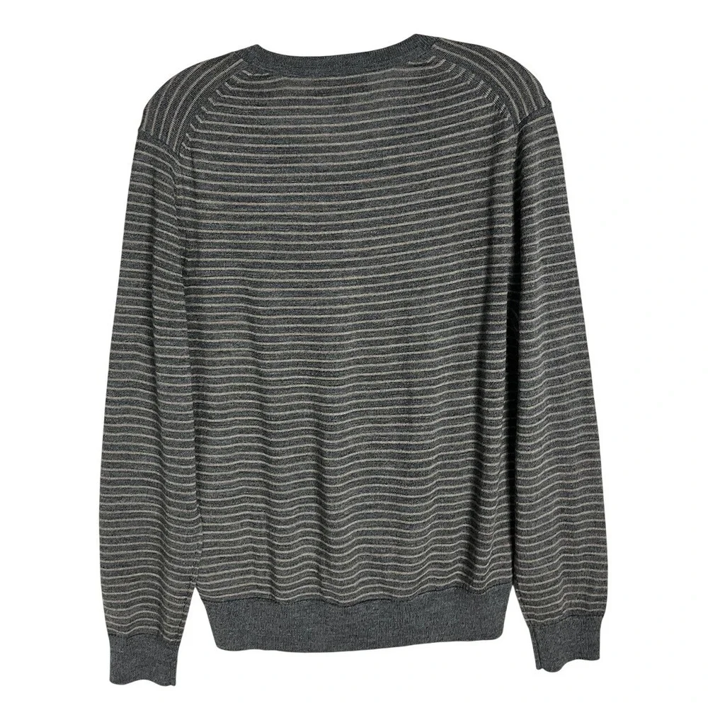 Banana Republic‎ Sweater Men's Size M Gray Striped V-neck 100% Merino Wool